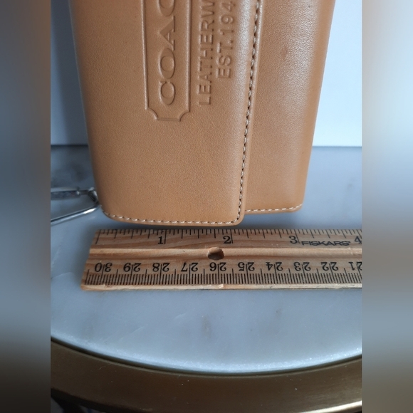 Coach Leatherware 1941 Folding Wallet Small Brown Camel - Picture 11 of 11